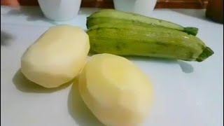 Quando non hai tempo prendi 2 patate e zucchine e fai questa deliziosa cena in 10 minuti #49