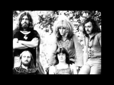 Kanye West ft Frank Ocean - New slaves ending REVERSED