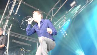 Anywhere I'm Away From You- Justin Currie- Nottingham Splendour 2011