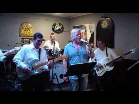 Gino Fox & The Silhouets :Jailhouse rock