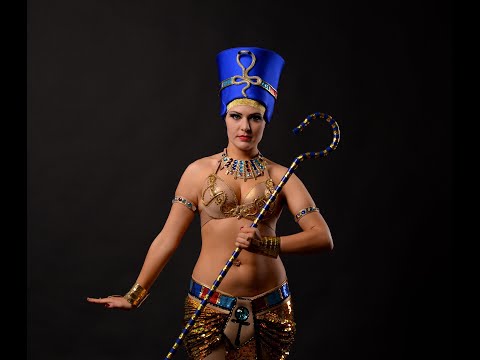 DARIYA MELNIKOVA - Show "Nefertiti"