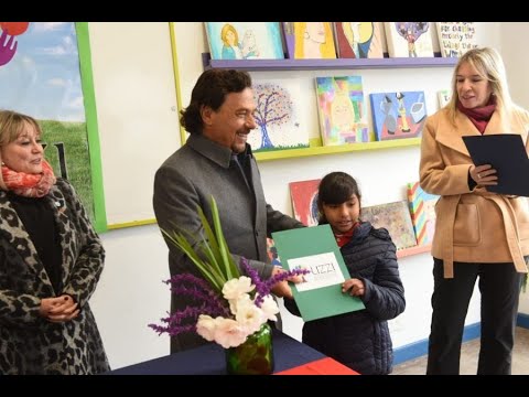 ”La educación es fundamental para construir un futuro con igualdad de oportunidades”, dijo Sáenz