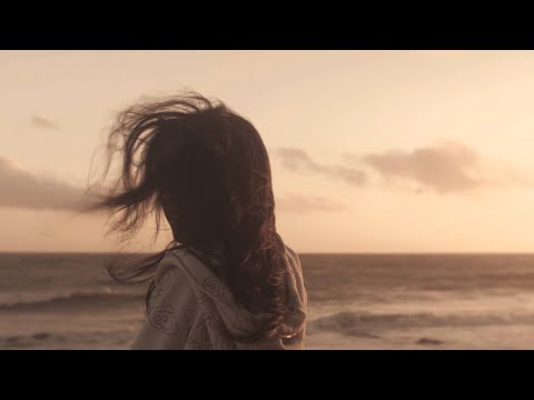 FM-84 - Running In The Night Legendado (feat. Ollie Wride) - [OFFICIAL MUSIC VIDEO]