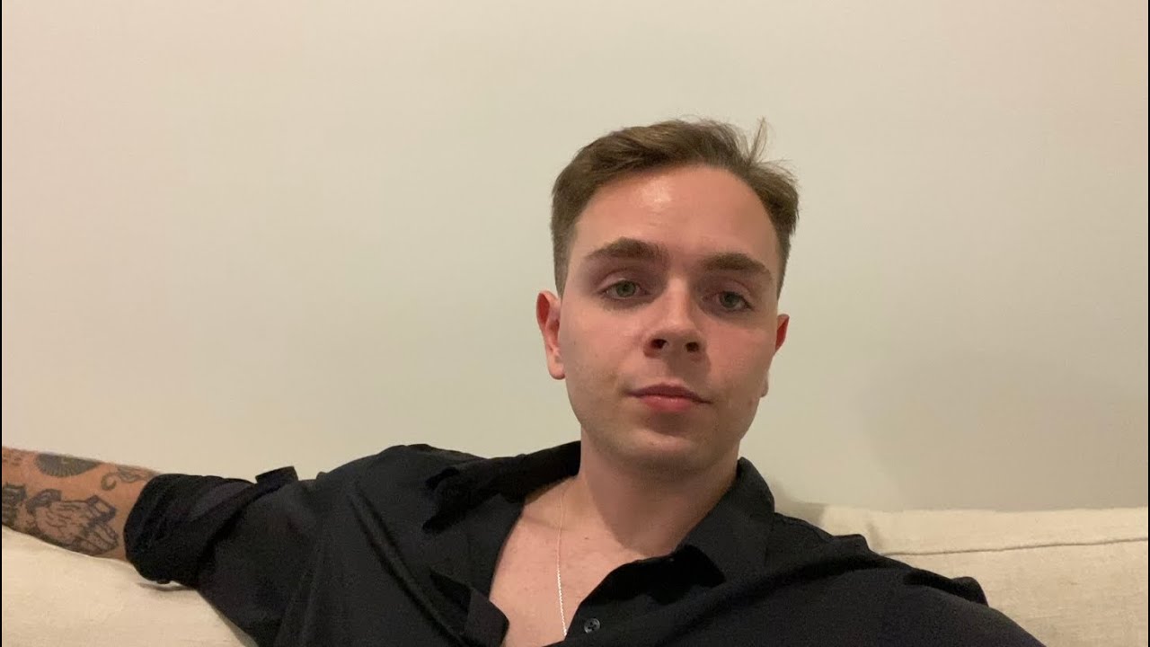 As duas realidades paralelas do $$$ + felicidade (ESCOLHA A SUA!!)