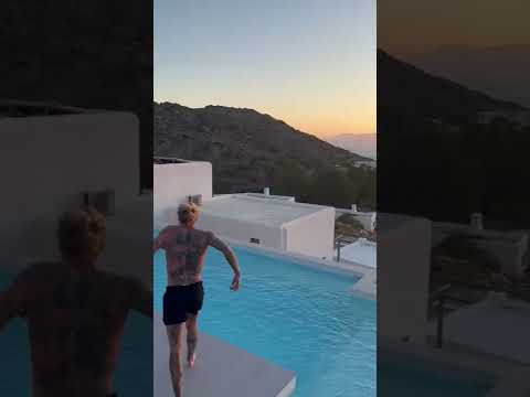 on a scale of 1-10, how graceful was my dive?🥴