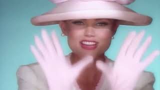 Belinda Carlisle - Live Your Life Be Free (official music video)