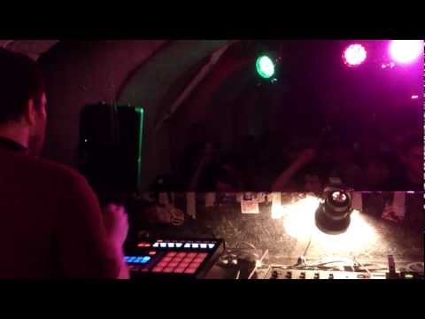 Catch22 pres. Chris Octane (UK) @ Instant