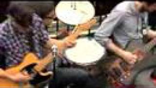 FLY TV We Are Scientists 'Nobody Move, Nobody Get Hurt'