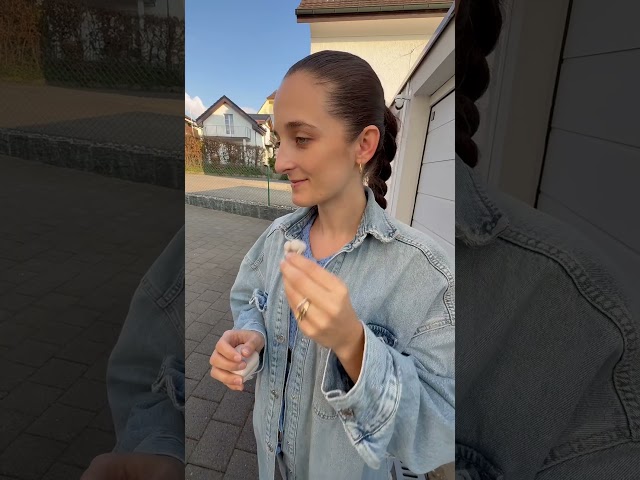 Video Teaser für Sony Linkbuds Clip Greige Bewertung mit Angela