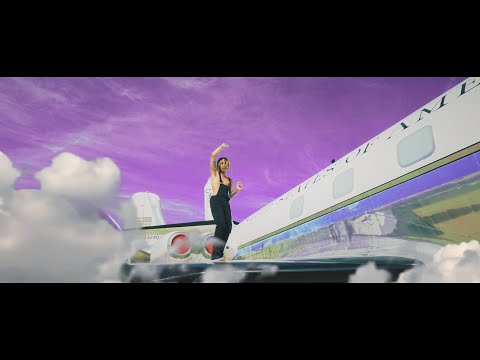 LG Izz - Don't Leave My Love