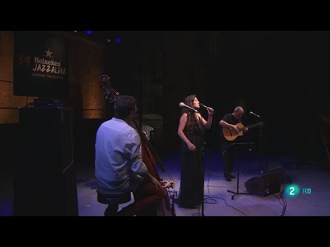 Silvia Perez Cruz, Toquinho y Javier Colina - Não deixe o samba morrer (28.07.2019)