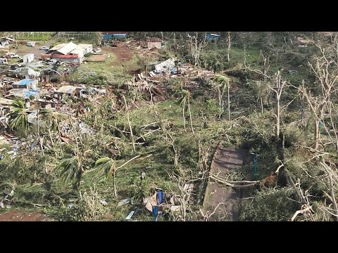 Video Thumbnail: Nächtliche Ausgangssperre in Mayotte nach dem Zyklon