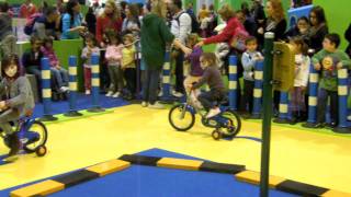 Montando en Bici