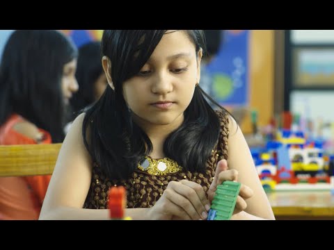 সরকারি গণগ্রন্থাগারে টয় ব্রিকস প্লে