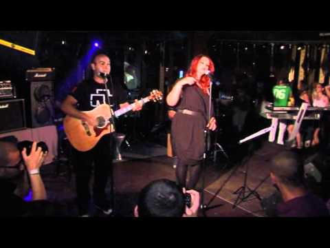 Rihanna - Te Amo ( Fely, Horea & Flocea Cover LIVE )