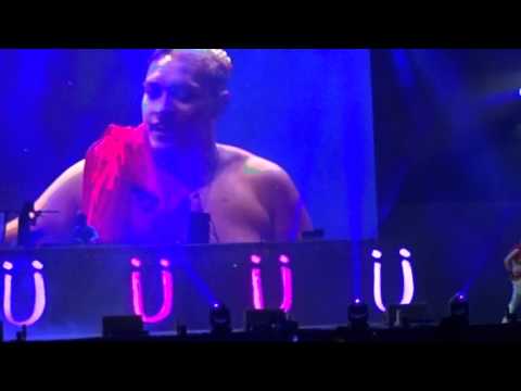 Tá Tranquilo Tá Favorável + Cinema + Get Free Jack Ü Lollapalooza