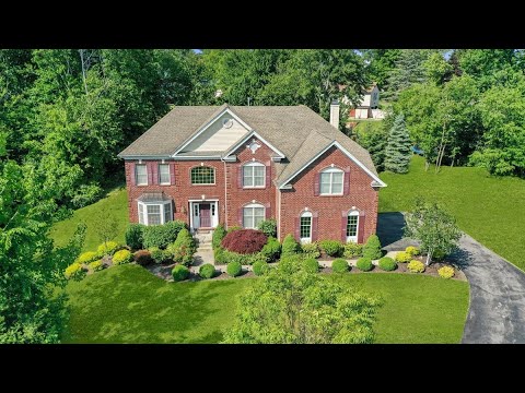 Real Estate Video Tour | 9 Doolin Ct, Wappingers Falls, NY, 12590 | Dutchess County, NY