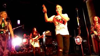 The B-52&#39;s - Hot Corner 3/26/10 The Galaxy Theatre