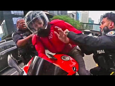 11 MINUTES OF INCREDIBLE, CRAZY, EPIC & UNEXPECTED Motorcycle Moments - Ep. 518