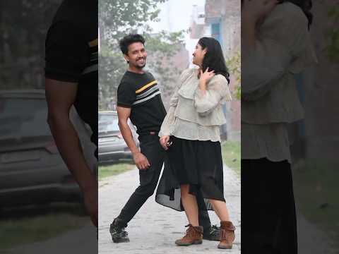 Ye Tera Sajna Sawarna Bin Sajan Bekaar Hai