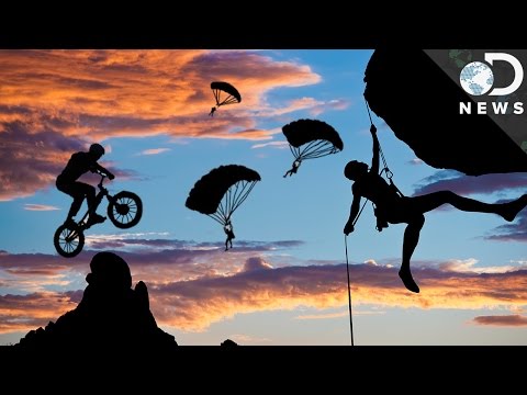なぜ私たちはエクストリームスポーツにはまっているのか？ (Why Are We Addicted To Extreme Sports?)