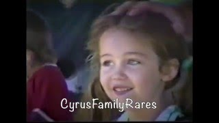 Miley Cyrus singing at 6 years old