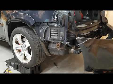Jeep Grand Cherokee WK2 Mopar Trailer Hitch Installation Tips