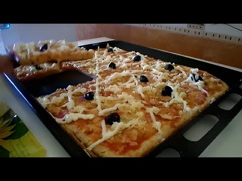 بيتزا بالخبز اليابس   pizza