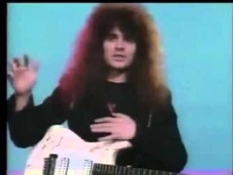 ▶ Vinnie Moore: (Hot Licks) Speed, Accuracy and Articulation - 1990