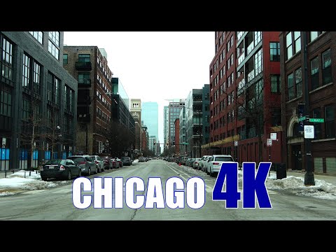 CHICAGO - Cruising in West Loop on a Cloudy Day