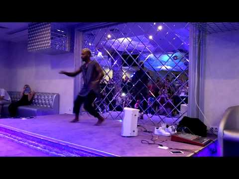 Yoandy Villaurrutia timba men's footwork