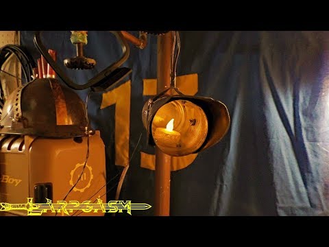 How To Make A Hunter's Lantern For Post-Apocalyptic Larp