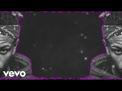 MC Menininho - Ela E Eu No Quarto (Lyric Video)