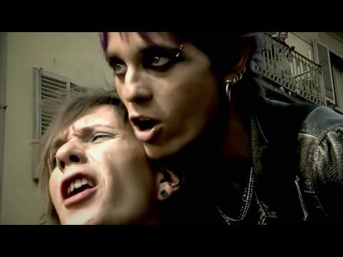 dARI - Casa Casa Mia (Official Video)