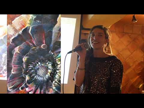 Julie Fournier Bellule Art présente ses tableaux au diner de Marie-Andréa Zammit au Procope Paris VI