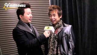 Vinashowbiz interview:  Ca Si Quang Binh