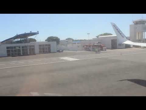 Welcome on Board Ryanair from Breziers to Weeze (BZR-NRN - FR6408) on 2025-May-30