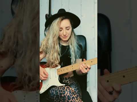 Shine On You Crazy Diamond - Pink Floyd | Guitar Solo by Sophie Burrell
