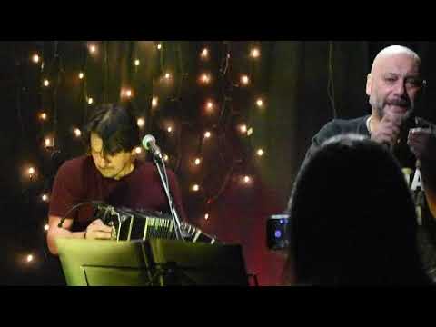 "Palabras sin importancia" -   Hernán CUCUZA Castiello