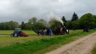 preview picture of video 'Two Steam Engines Ploughing BA Vintage Country Fair 2014'