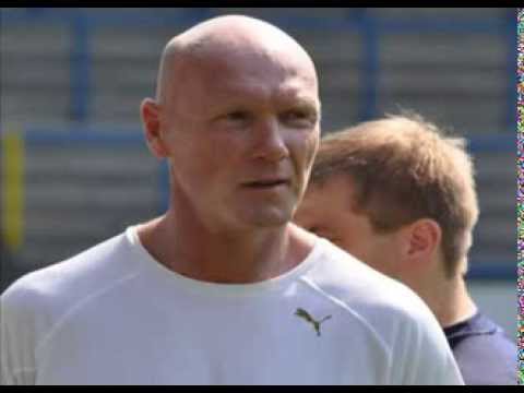 Neil Aspin vs Stockport Aug 2013