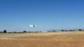 preview picture of video 'Aterrizaje Ultraliviano - Robledillo de Mohernando (Guadalajara) España'