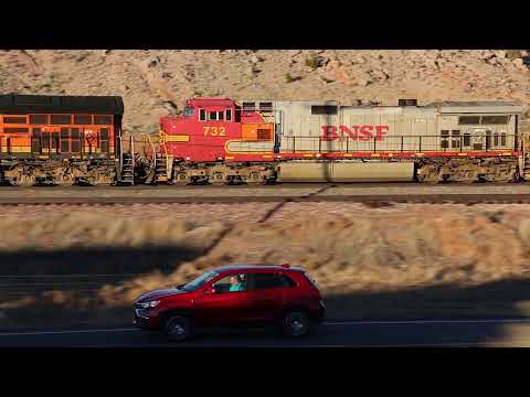 Pacing BNSF 732 at TRACK SPEED!