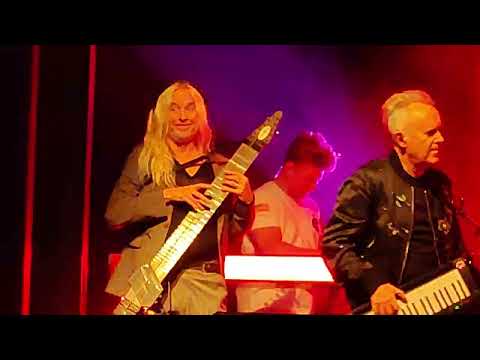 Howard Jones und Nick Beggs (Kajagoogoo) Live Berlin Columbia Theater