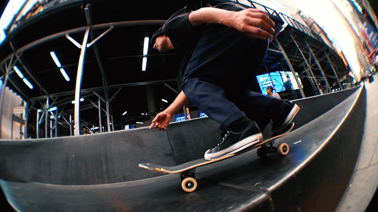 INSIDE JOB (Video Completo)