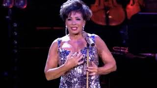 Shirley Bassey - I&#39;m still Here (2009 Electric Proms)