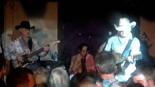 Mark chestnut rainy day woman