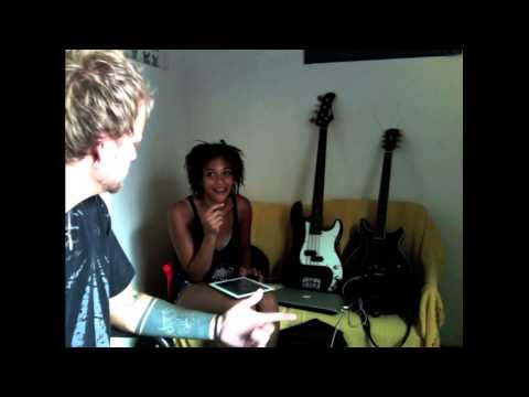 Simon Pipe & Liv _ the making of "Through The Blinds"