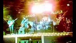 Apatis -  Benny Soebardja - Sharkmove