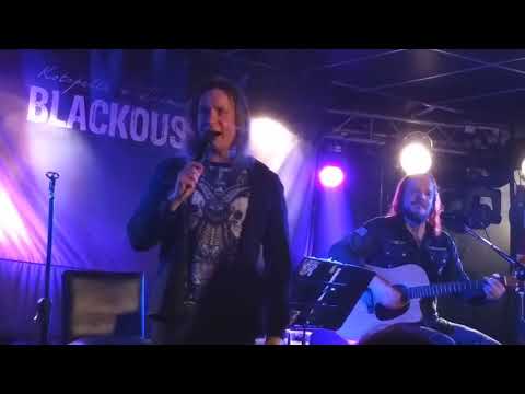 Blackoustic en Córdoba - Hunting high and low